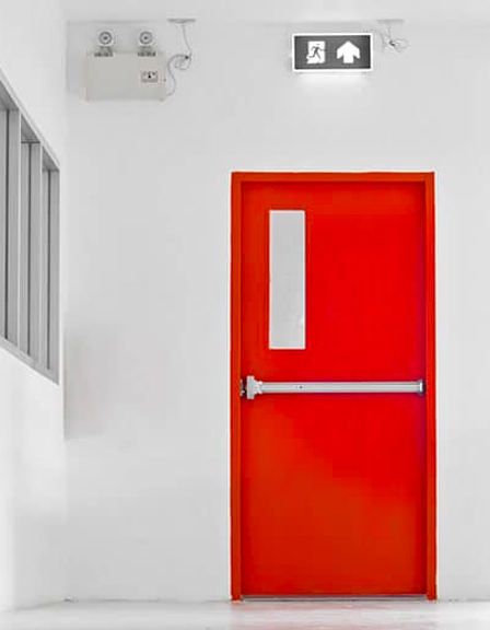 Segnaletica di sicurezza e porte tagliafuoco REI